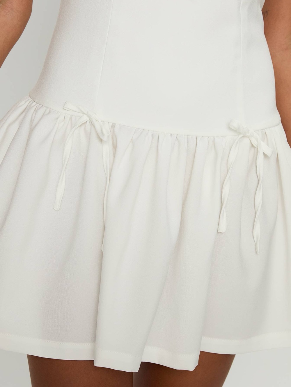 BNWT Princess Polly Milienne White Bow Mini Dress - Picture 3 of 8